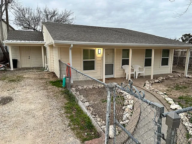 129 Private Road 1717 — Photo 17