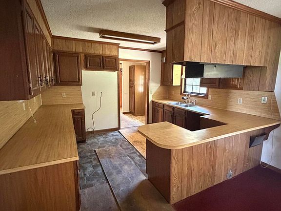 5th image of 1371 Cooper Road