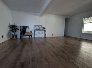 318 Sunny Hills Dr, Rancho Cordova, CA 95670