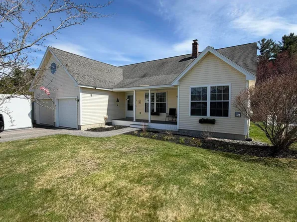 4 Chantelle Way, Saco, ME 04072
