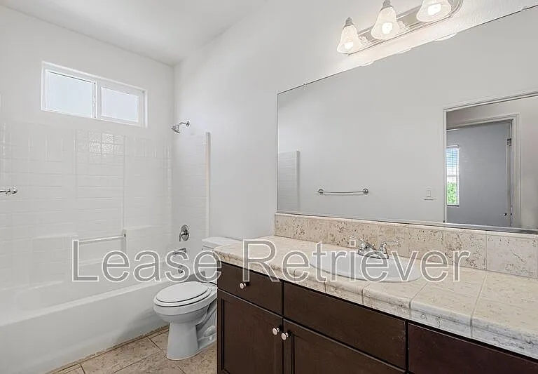 2160 N Stokes Ct — Photo 38