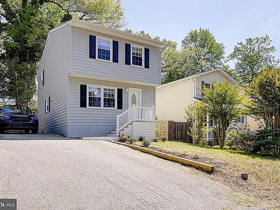 2nd image of 1739 Quantico Rd