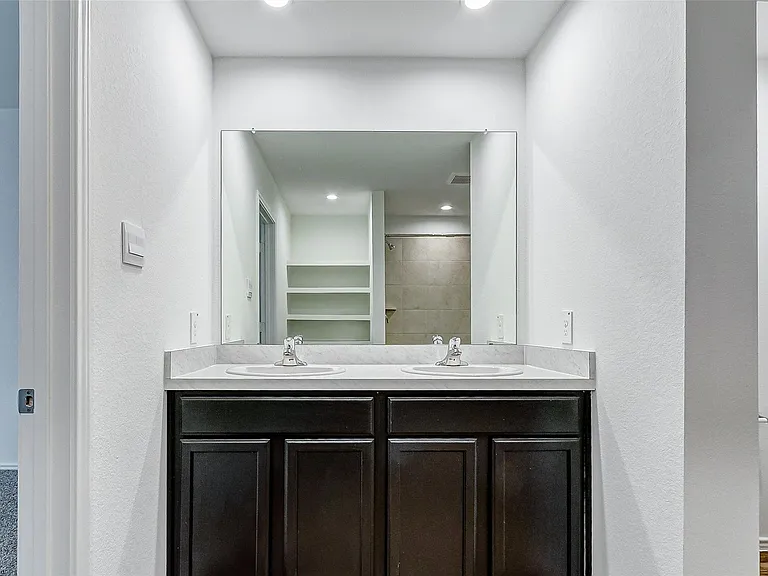 15056 Ashton Meadows Dr — Photo 23