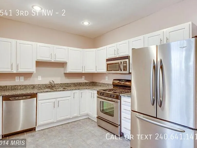 1541 3rd St NW #2 — Photo 6