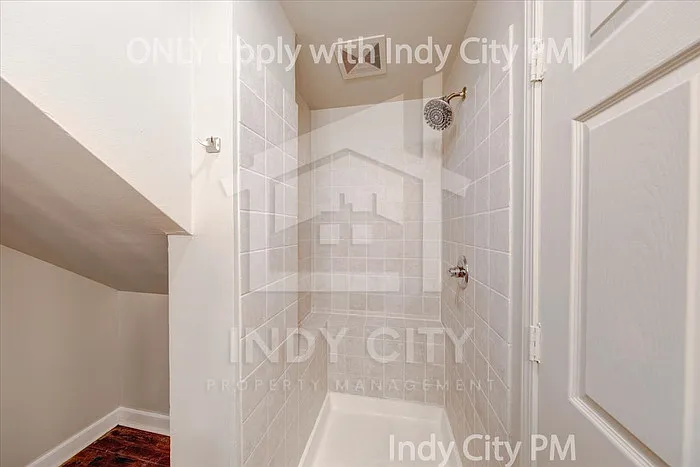117 N Riley Ave — Photo 16