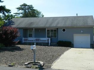 213 Yeoman Rd, Manahawkin, NJ 08050