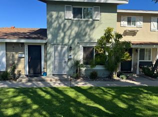 19863 Kingswood Ln, Huntington Beach, CA 92646