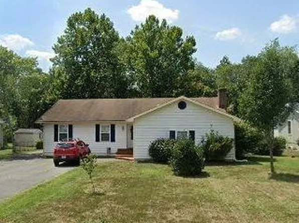 2015 Dewey Dr, Stafford, VA 22554