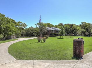 4295 Beasleys Bend Rd, Lebanon, TN 37087