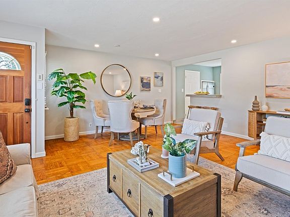 5th image of 28 Joan Avenue