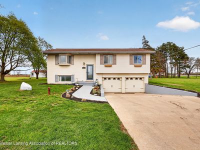 13058 Benton Rd, Grand Ledge, MI, 48837