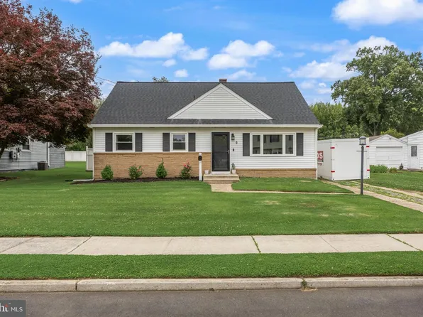 4 Boswell Rd, Marlton, NJ 08053