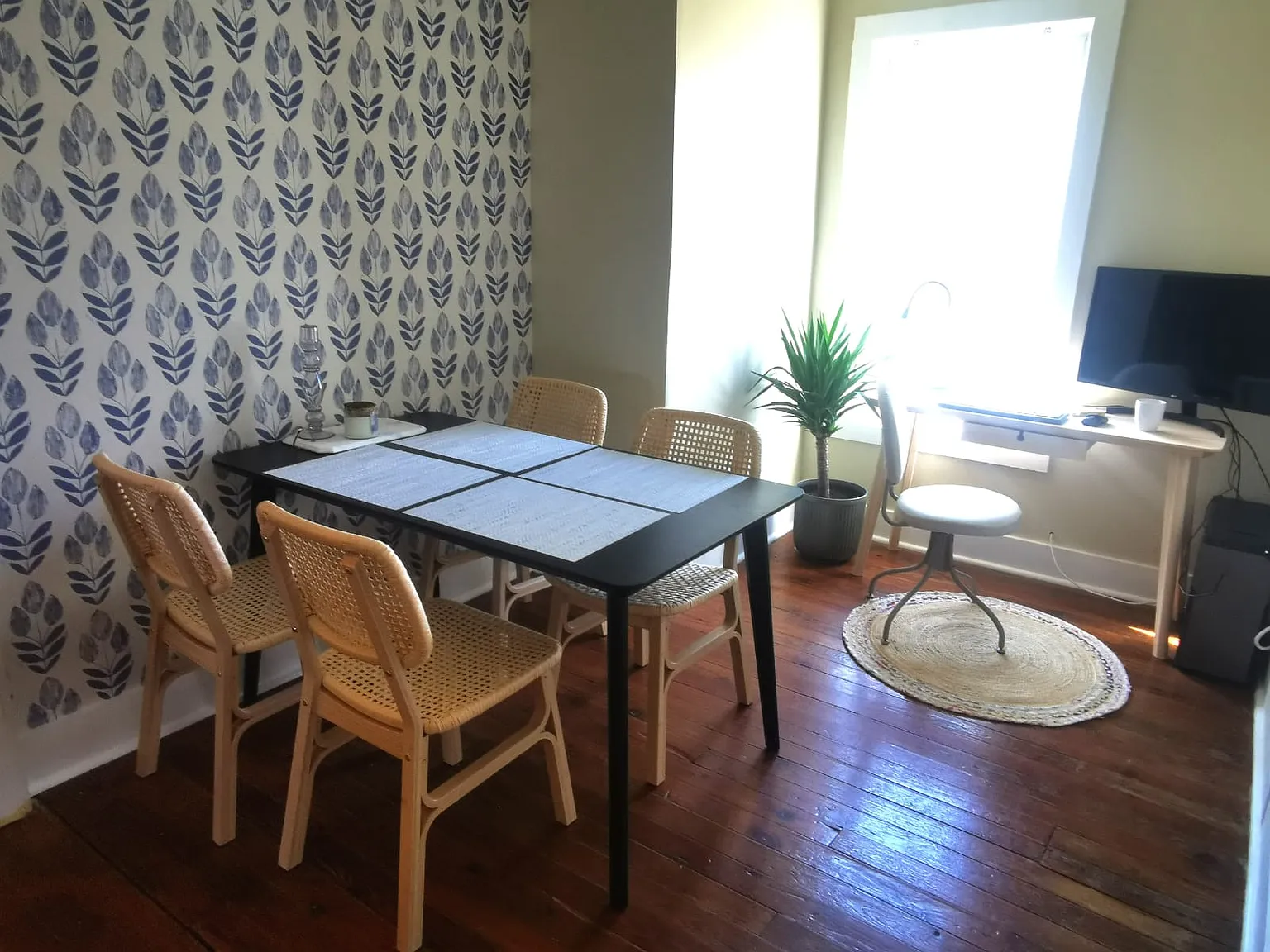 608 E Park Avenue Ln — Photo 3