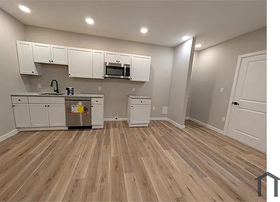 1 bed, $1,300 — Photo 4