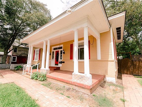 2nd image of 431 Louisiana Ave