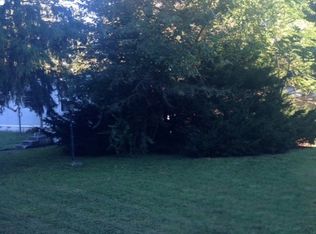 26078 Six Points Rd, Sheridan, IN 46069