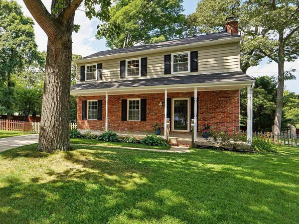 1 Holliben Ct, Severna Park, MD 21146