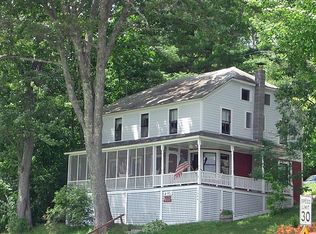 1044 Point Of Pines Rd, Castleton, VT 05735