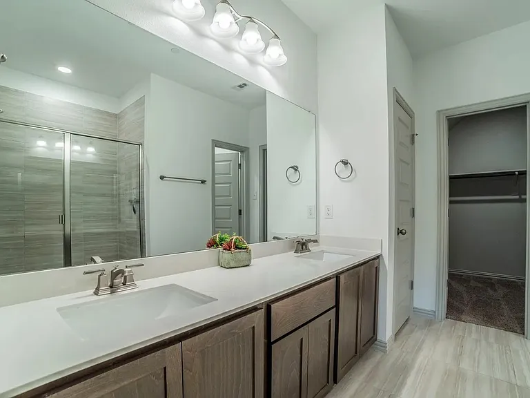 1278 Lamar Dr — Photo 11