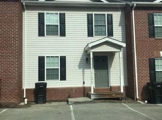 6869 Woodcreeper Dr, Roanoke, VA 24019