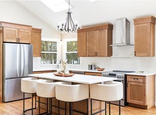 4115 A South County Trl, Charlestown, RI 02813
