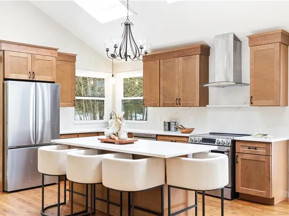 4115 A South County Trl, Charlestown, RI 02813