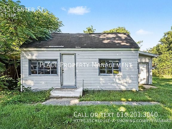 3rd image of 1545 Center St