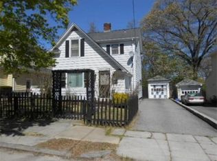 31 Western Promenade, Cranston, RI 02905