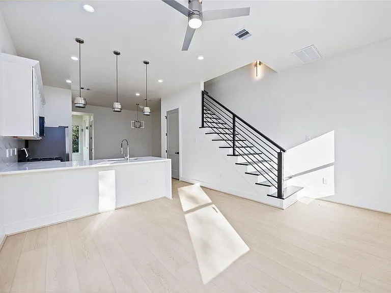 5222 Gold St #A — Photo 10
