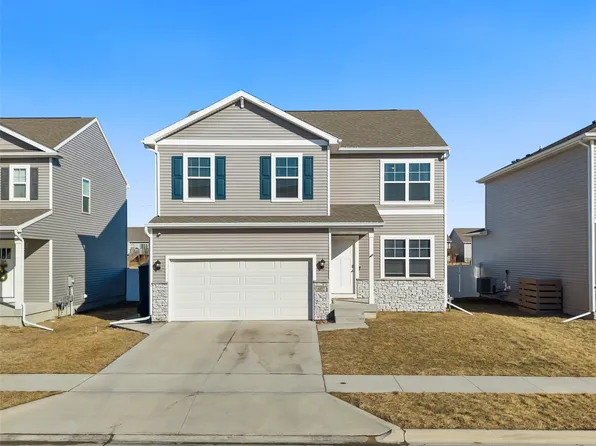 602 Elizabeth Ln NW, Bondurant, IA 50035