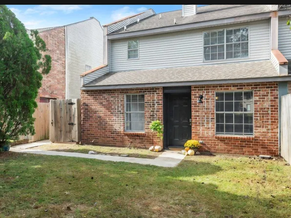 4923 Kennesaw Dr #D-2, Baton Rouge, LA 70817