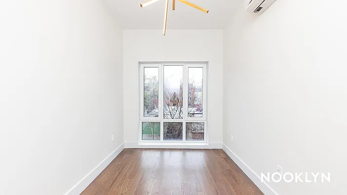 Rented by Nooklyn NYC LLC | media 9