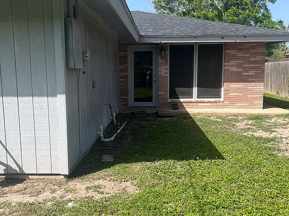 3rd image of 650 Garrison Dr