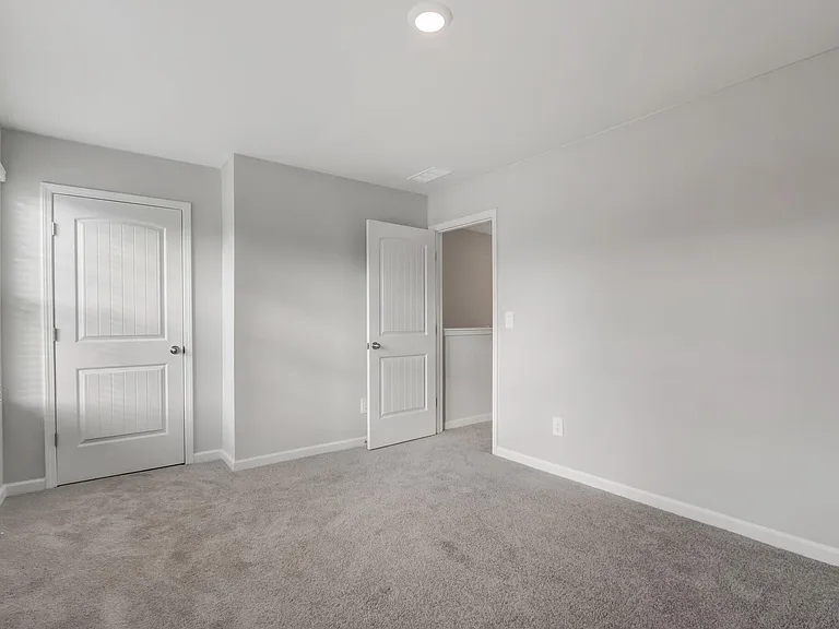 1303 Walker Way — Photo 13