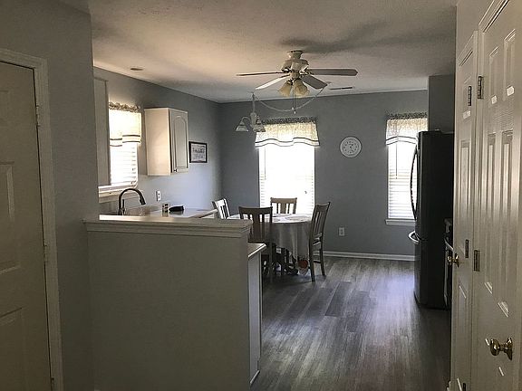5th image of 1150 Lincoln Park West Dr