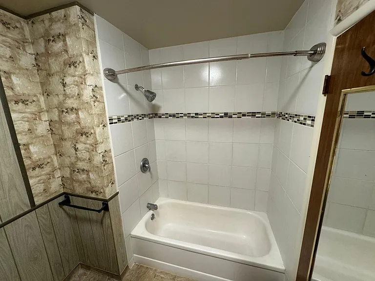 1751 Harvard Ave — Photo 13