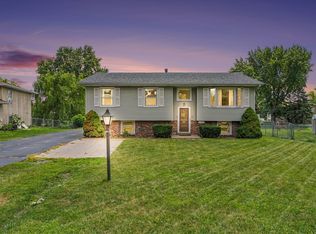 4081 Westover Dr, Crown Point, IN 46307
