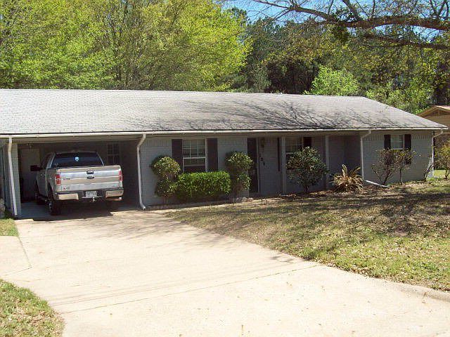 1st image of 106 Redwood Dr
