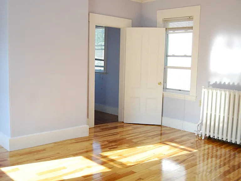 249A Foster St — Photo 6