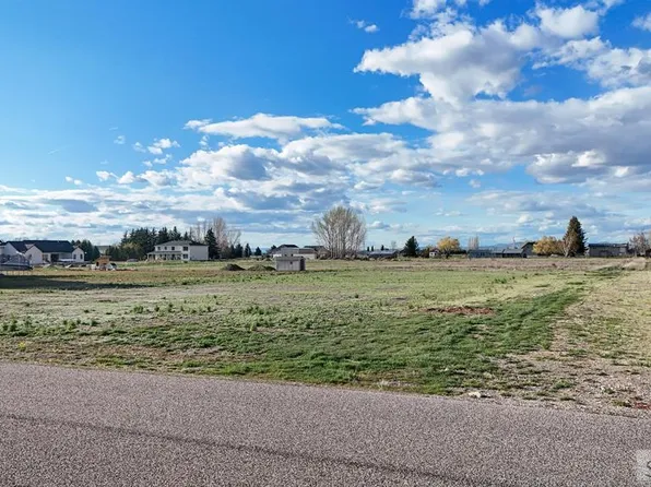 L8 S Lundquist St #B2, Rexburg, ID 83440