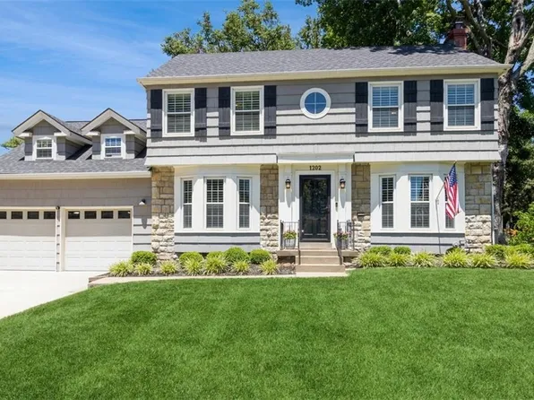 1202 W 69th St, Kansas City, MO 64113