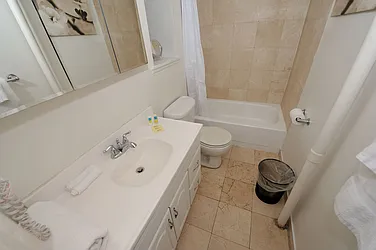 Rented by Eisenberg Exclusives