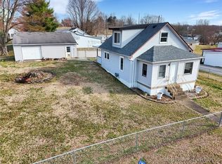 500 Floyd St, Corydon, IN 47112