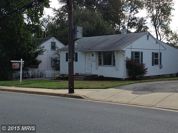 2nd image of 725 Glenwood St
