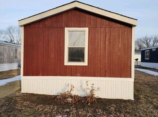 317 7th St, Ogden, KS 66517