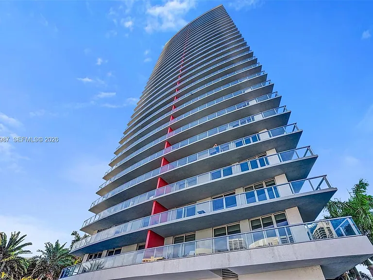 2600 E Hallandale Beach Blvd #T1902 — Photo 86