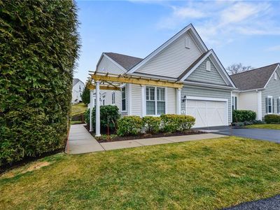 96 Camden Ct, South Kingstown, RI, 02879