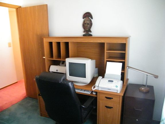 Middle Bed Room