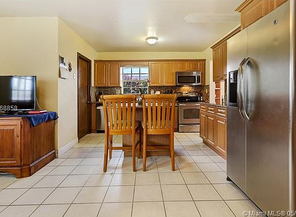2nd image of 19035 Bel Aire Dr