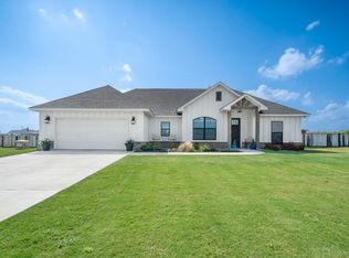 109 Stonegate Ave, Weatherford, TX 76087